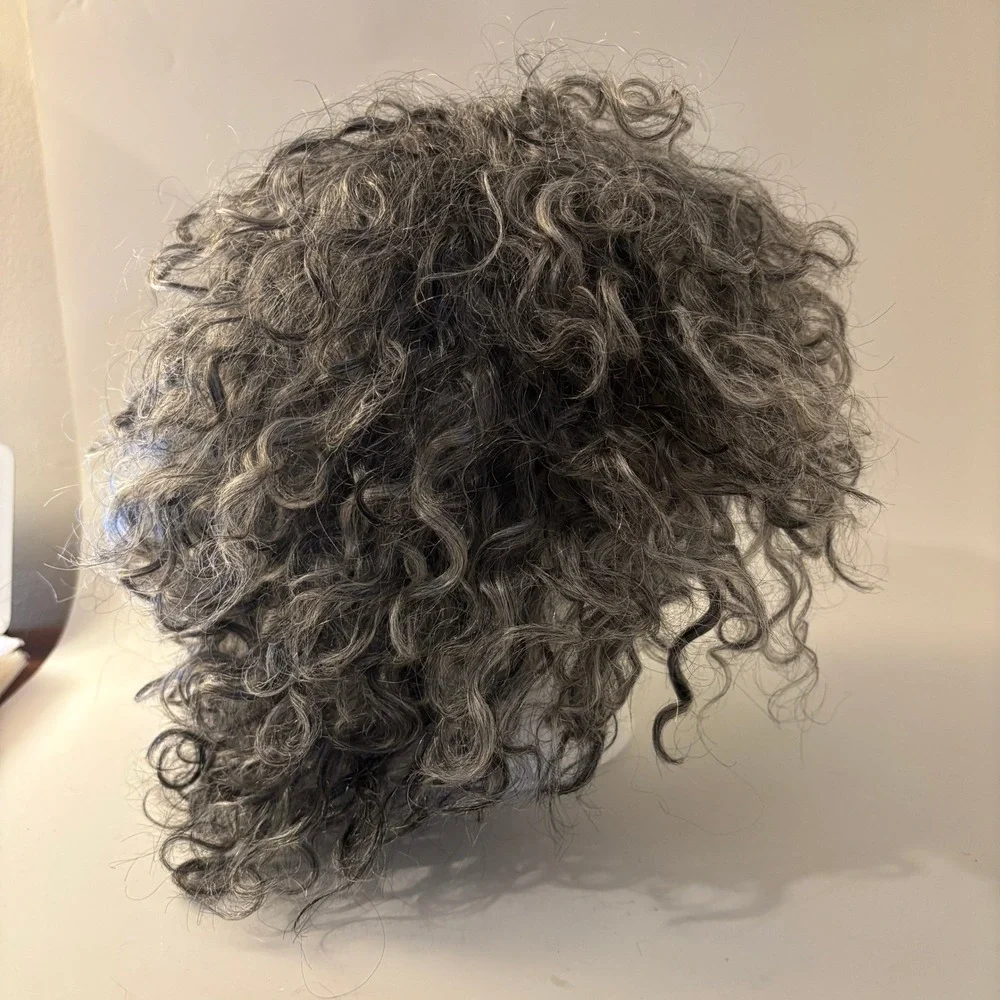 Cliclihair Curly Short Wig Womens OS Gray Salt and Pepper Real Human Hair NEW